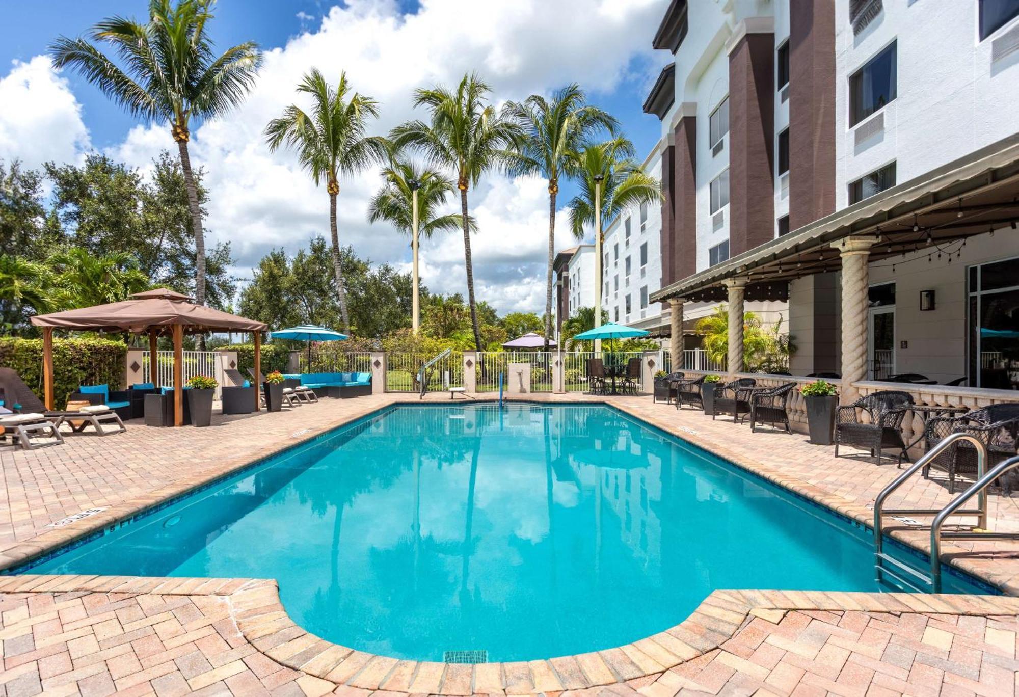 Hampton Inn&Suites Wellington Royal Palm Beach Exterior foto