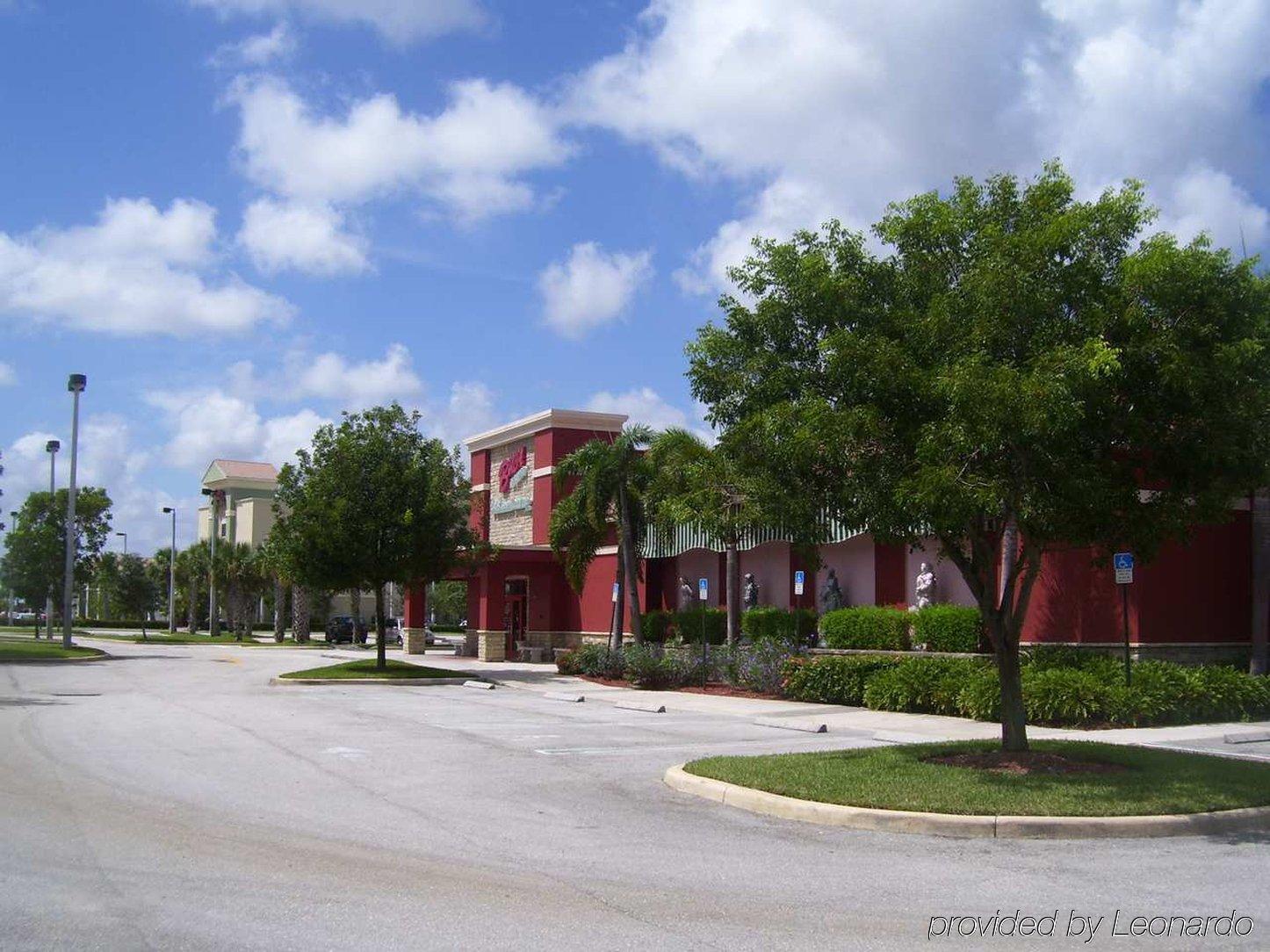 Hampton Inn&Suites Wellington Royal Palm Beach Exterior foto